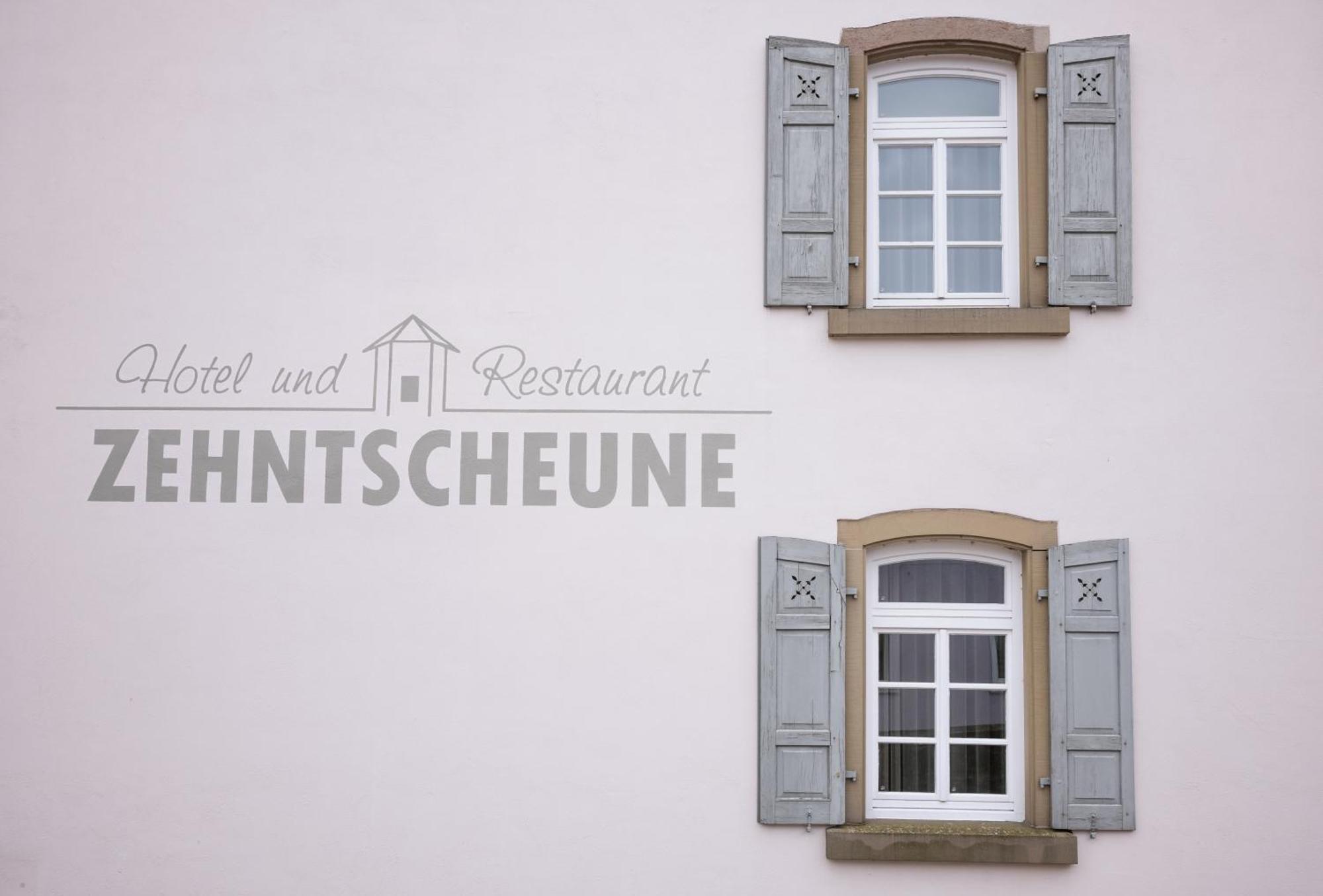 Hotel Restaurant Zehntscheune Sinsheim Esterno foto